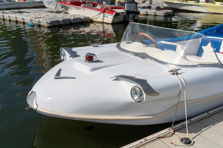 a small boat in a body of water